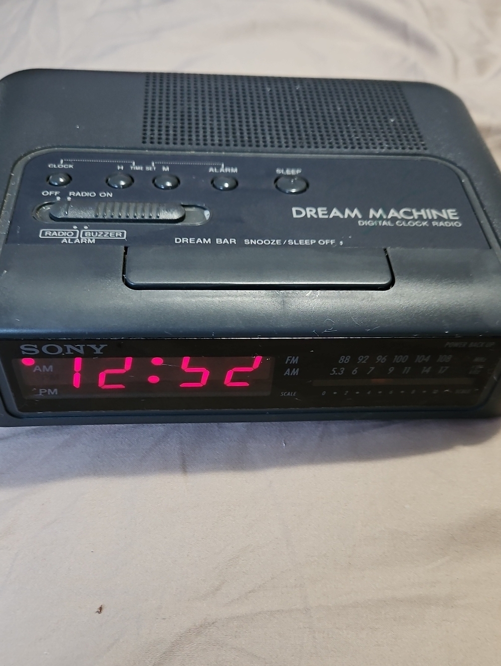 Vintage Sony Dream Machine Digital Clock Radio Clock Radio - Alarm Sleep Snooze